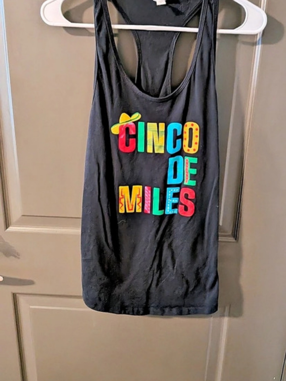 Graphic Tank Top in Black Large Like New